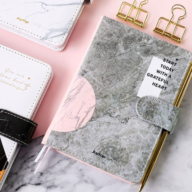 Защо бележниците от каменна хартия превземат бюрата през 2024 г.?